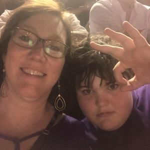 Meet your Posher, Arianne